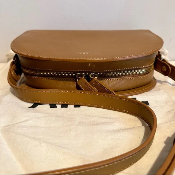 A.P.C. Sac Demi-Lune Saffiano Leather Crossbody Bag - Picture 3 of 8